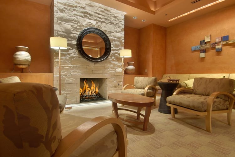 Spa lobby